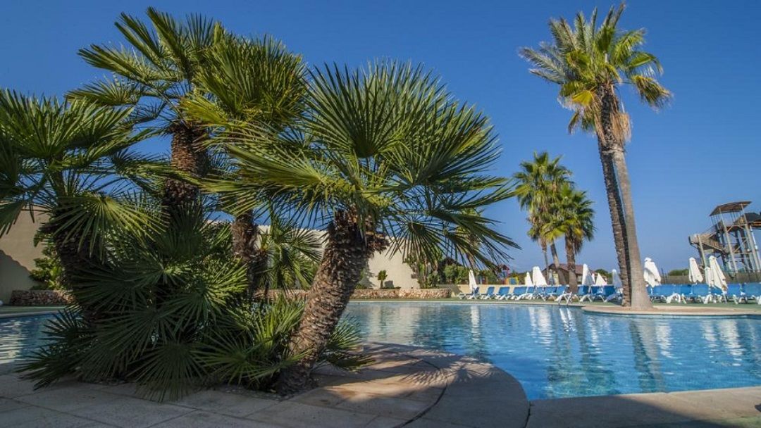 Marinda Garden Aparthotel Cala'N Bosch  Exterior photo
