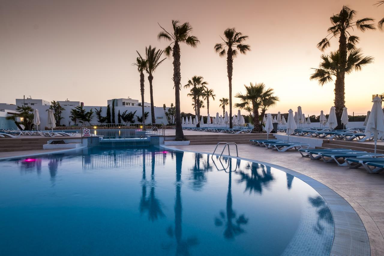 Marinda Garden Aparthotel Cala'N Bosch  Exterior photo